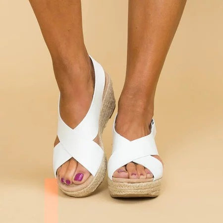 Lara - Elegant and Chic Summer Sandals for Woman