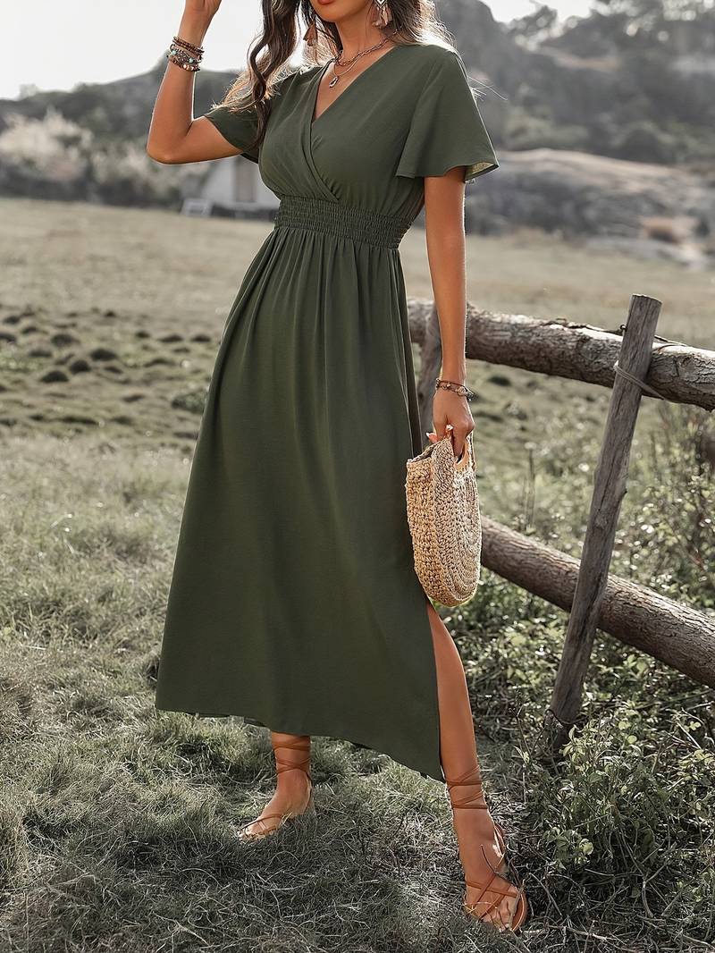 Alyina - Elegant and Chic Short Sleeve Dress for Woman