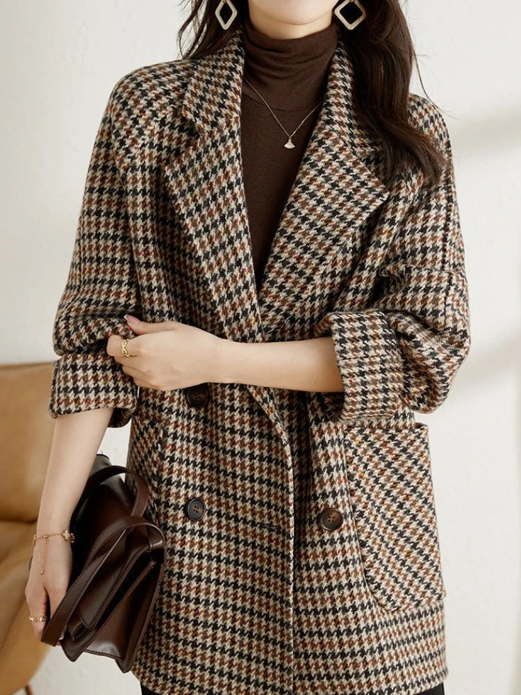 Grace - Elegant and Warm Jacket for Woman