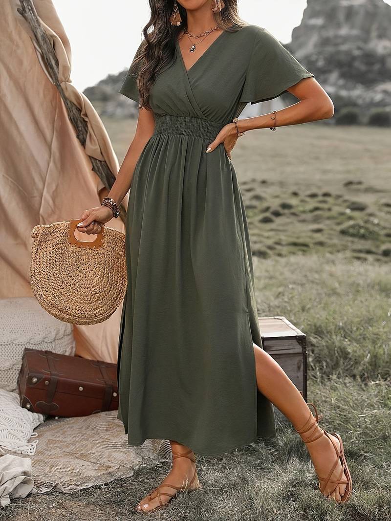 Alyina - Elegant and Chic Short Sleeve Dress for Woman