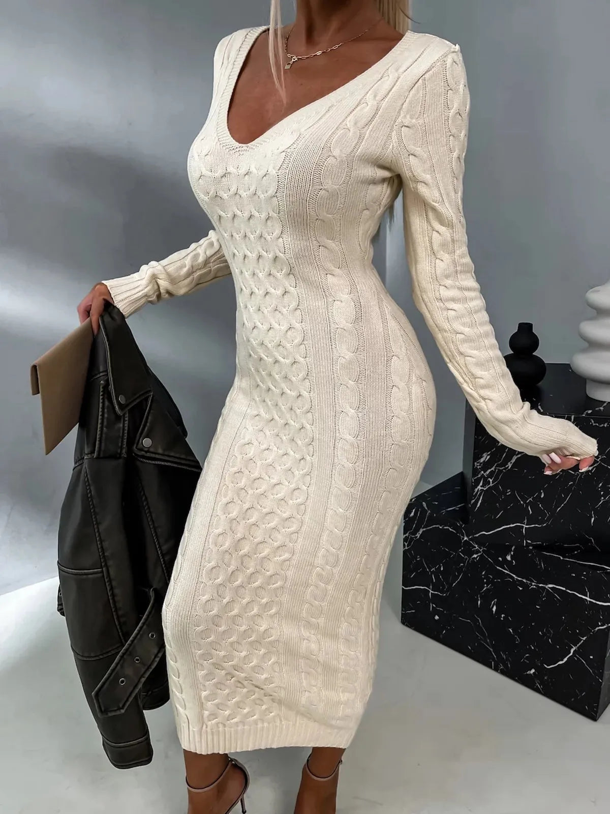 Zoe - Elegant and Chic Lace Back Sweater Dress for Woman