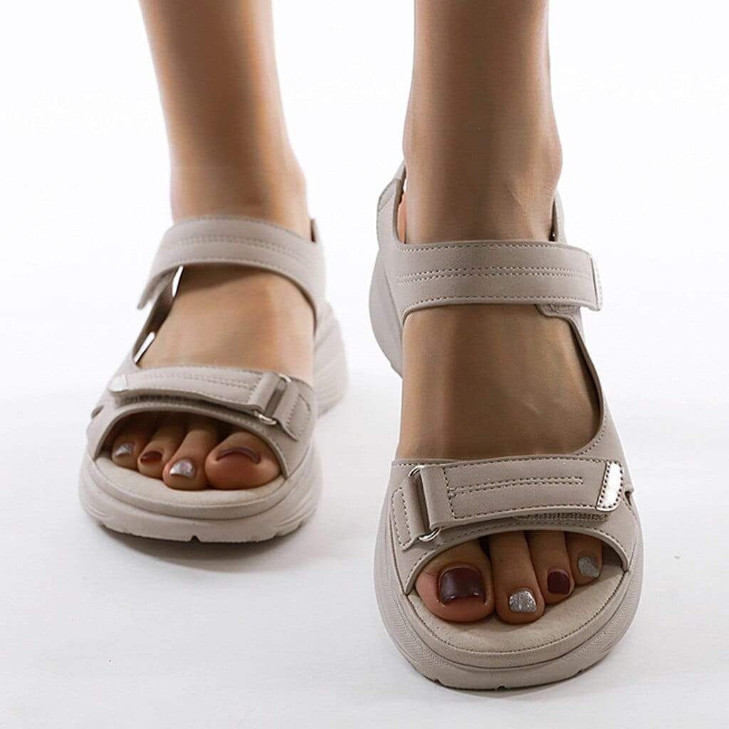 Camila - Timeless and Elegant Orthopaedic Sandals with Adjustable Straps for Women